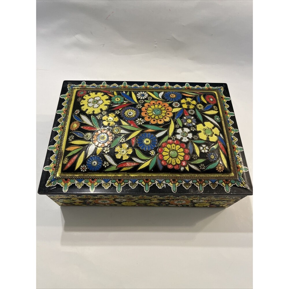 Vintage Made In holland Embossed Lidded Floral Biscuit Tin Trinket 9.5” X 7”